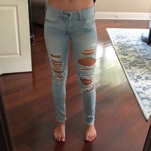 American eagle ripped jeans